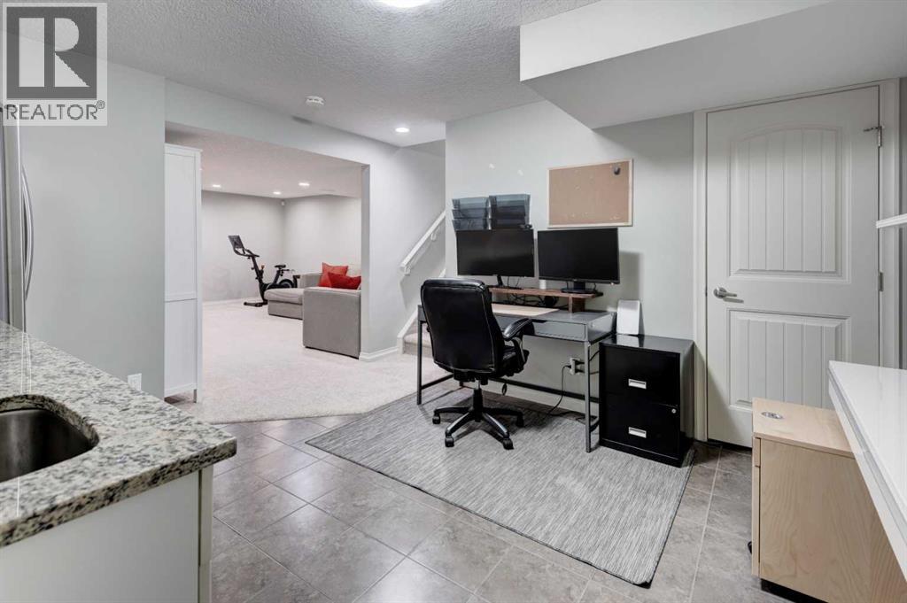 Single Family House for Sale in  Auburn Springs Close SE Auburn Bay Calgary 