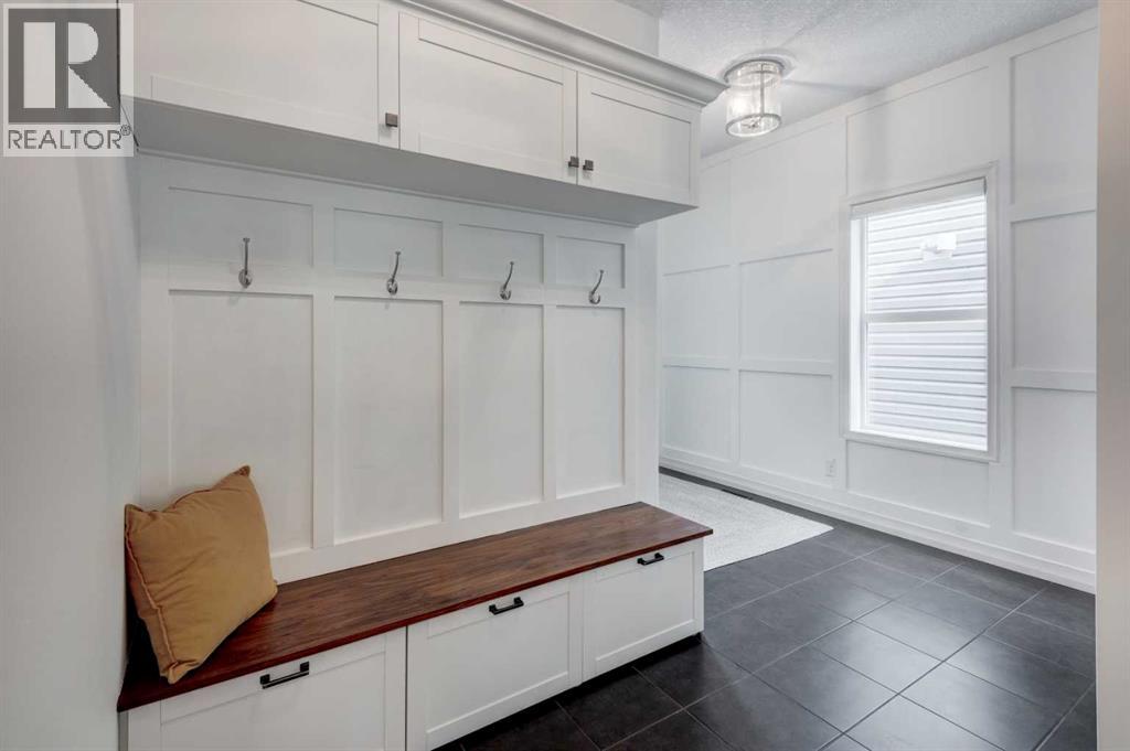 Single Family House for Sale in  Auburn Springs Close SE Auburn Bay Calgary 