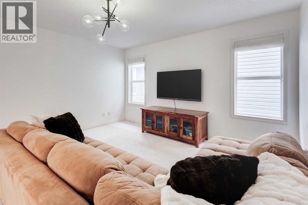 Single Family House for Sale in  Auburn Springs Close SE Auburn Bay Calgary 