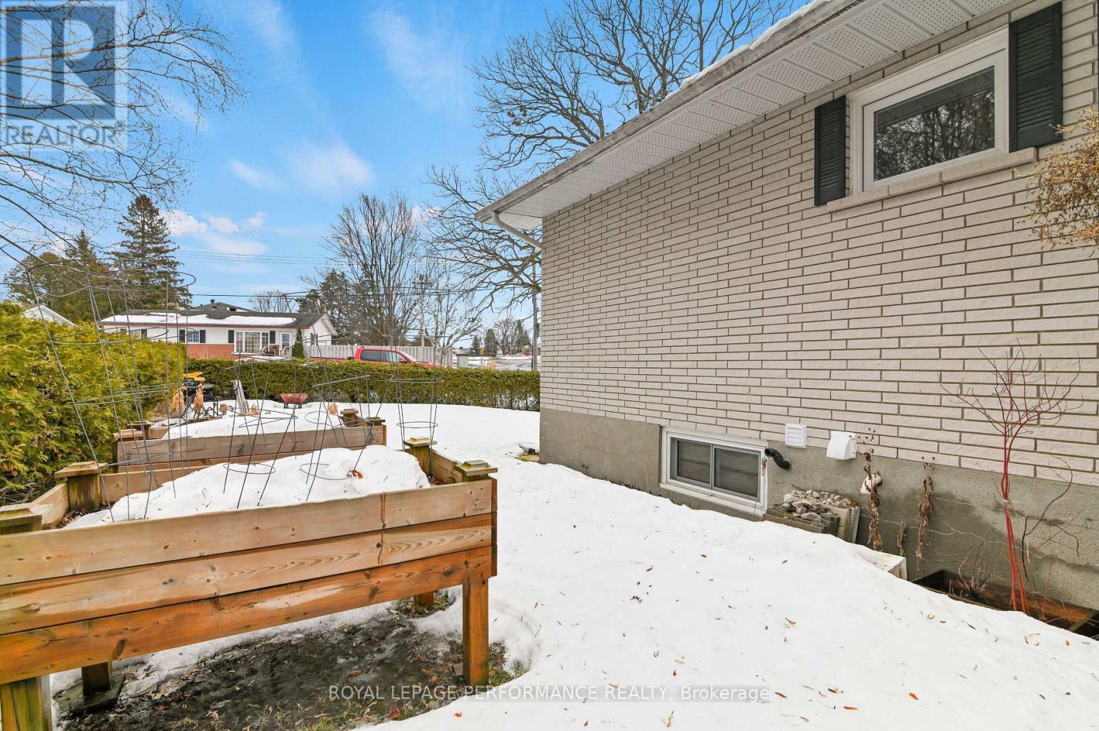 313 CECILE BOULEVARD W — photo 28