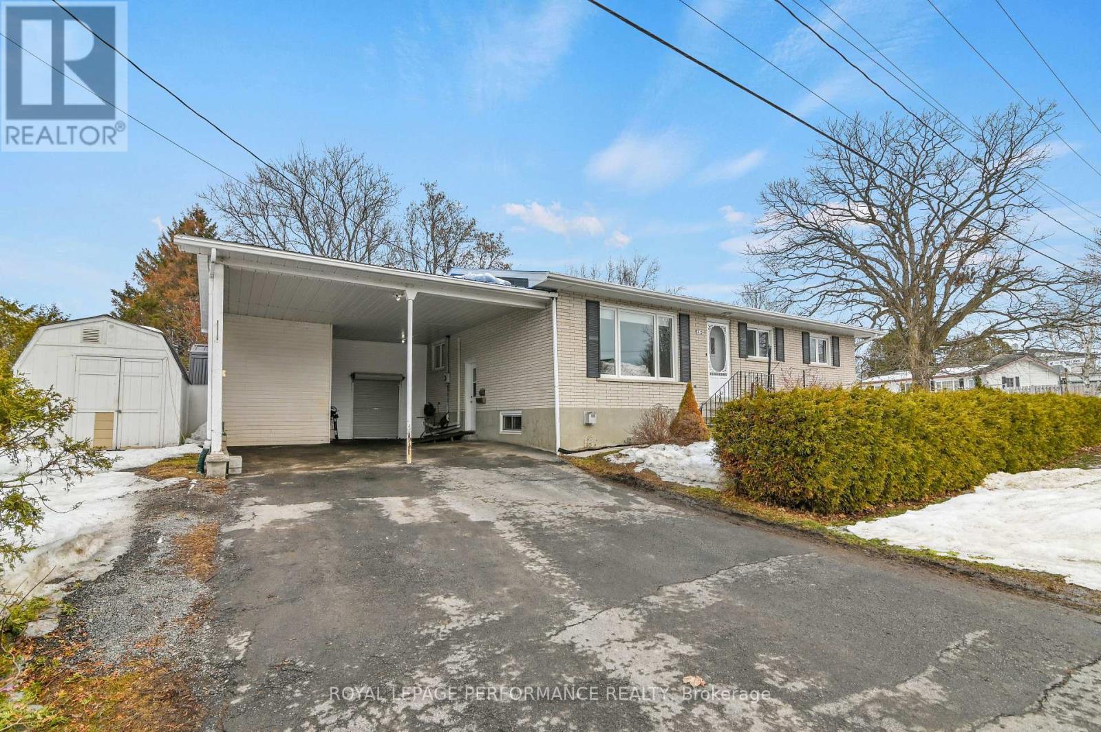 313 CECILE BOULEVARD W — photo 24