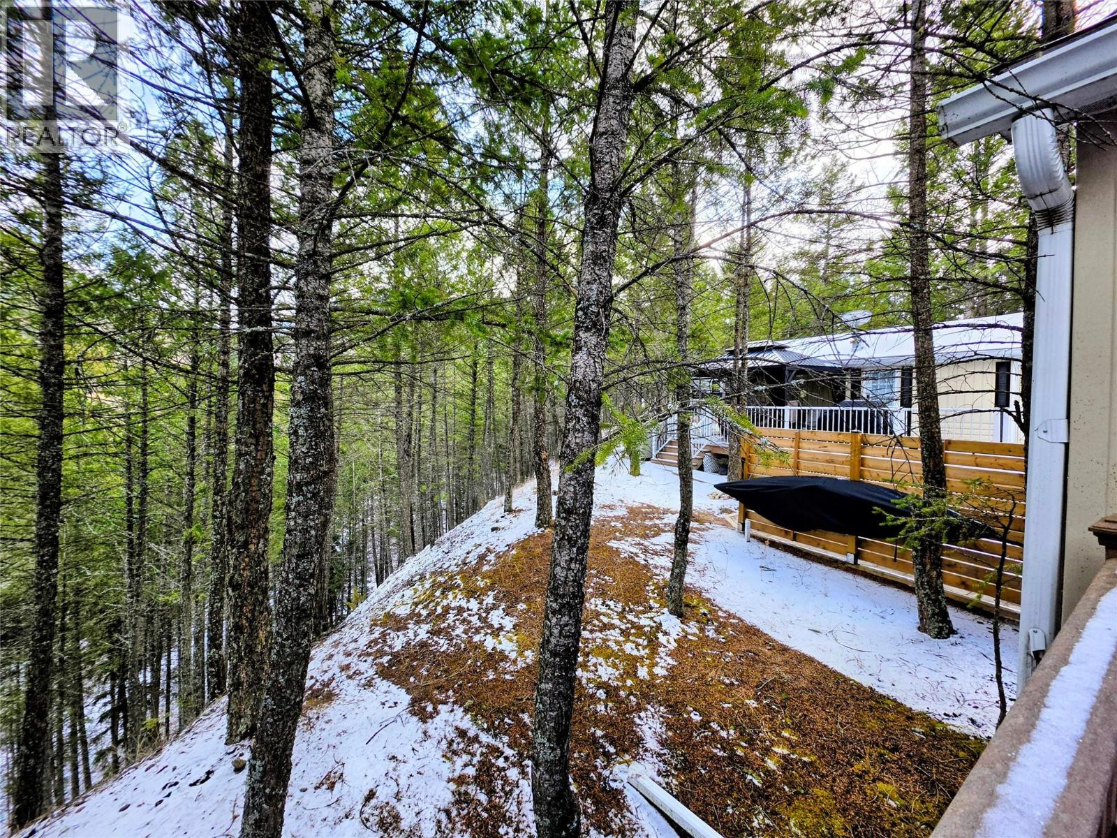 4586 Lynx Drive, Radium Hot Springs