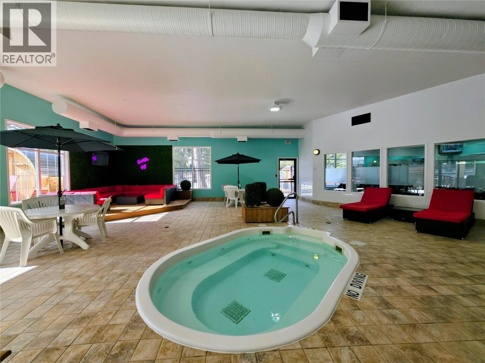 4586 Lynx Drive, Radium Hot Springs