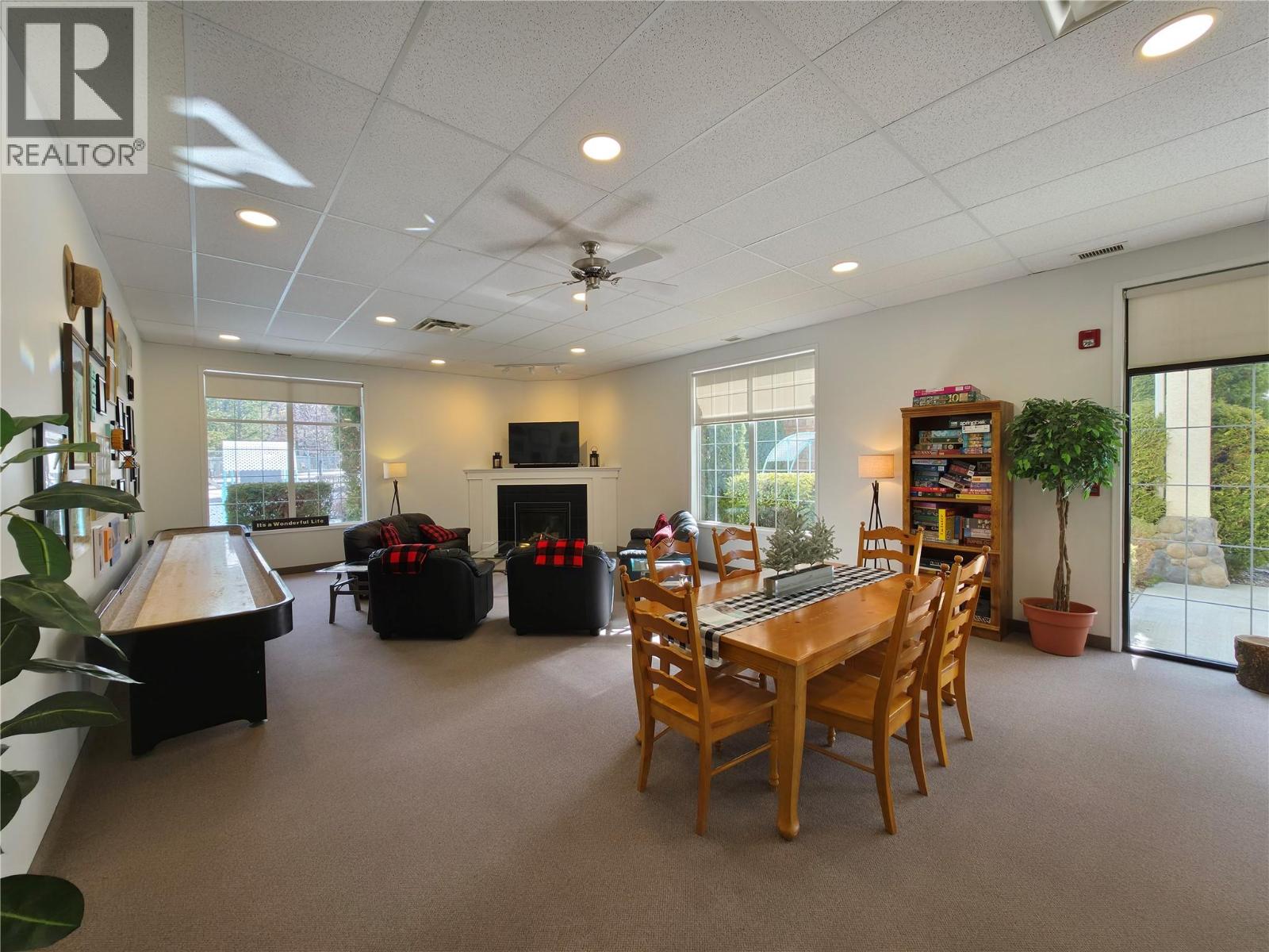 4586 Lynx Drive, Radium Hot Springs