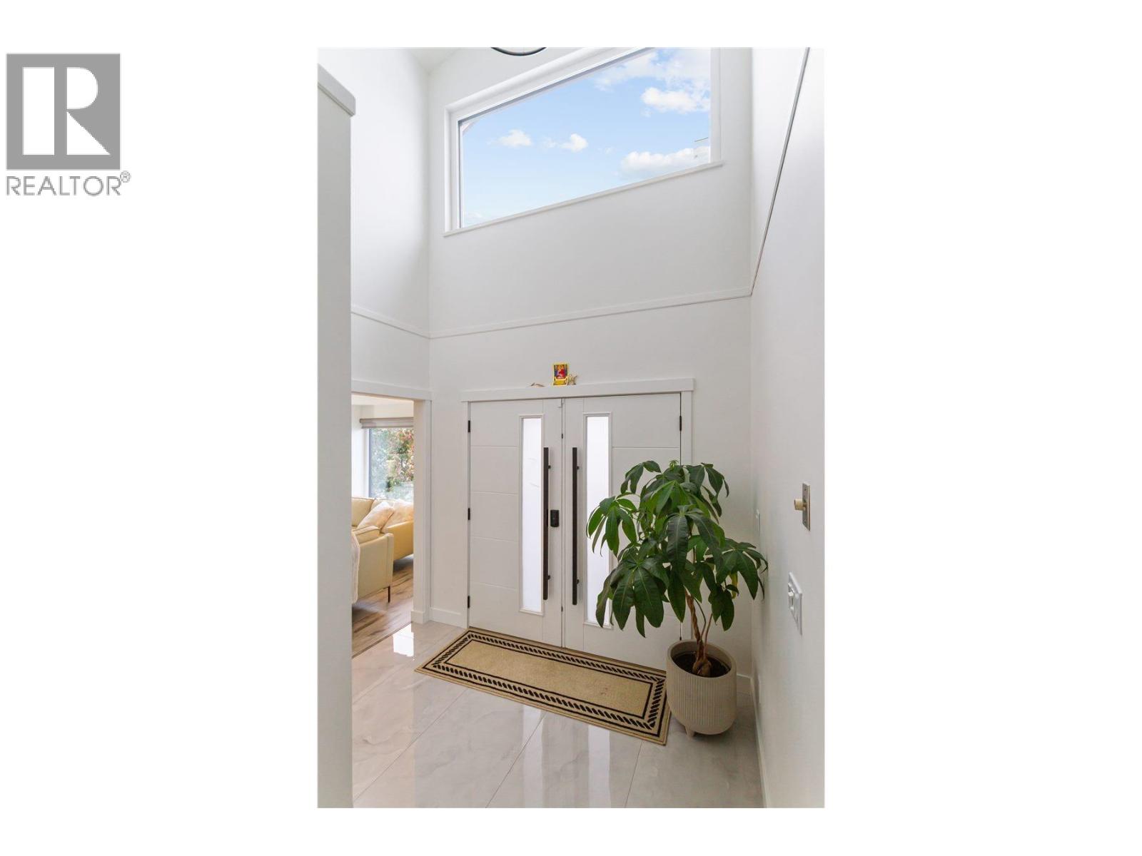 2799 MARA Drive - photo 2