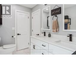 2041 Nash Road, Clarington, ON L1C3K4 Photo 26