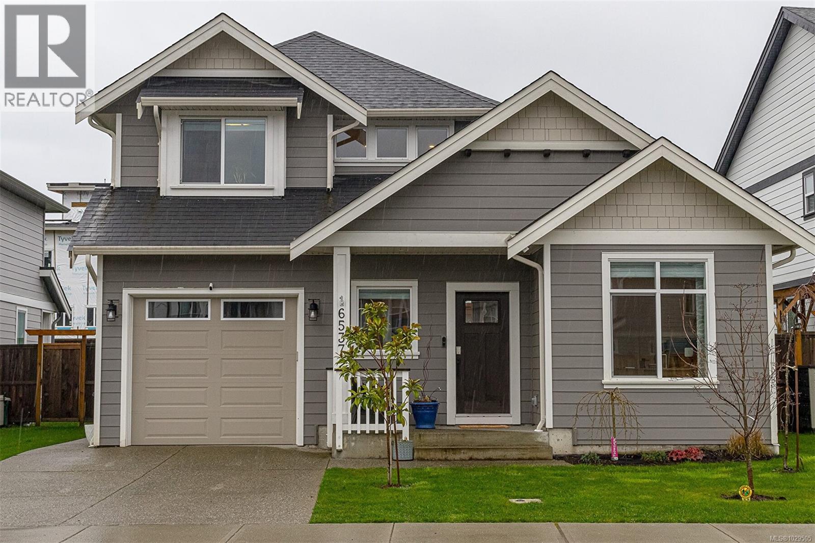  6537 Noblewood Place, Sooke