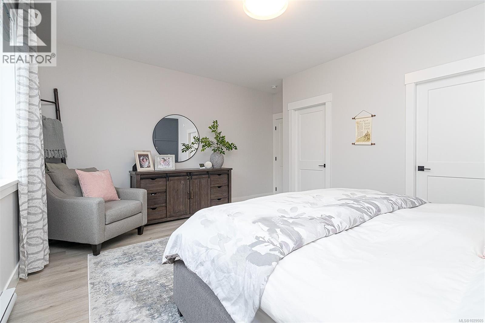  6537 Noblewood Place, Sooke