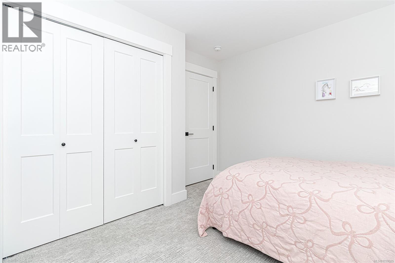  6537 Noblewood Place, Sooke