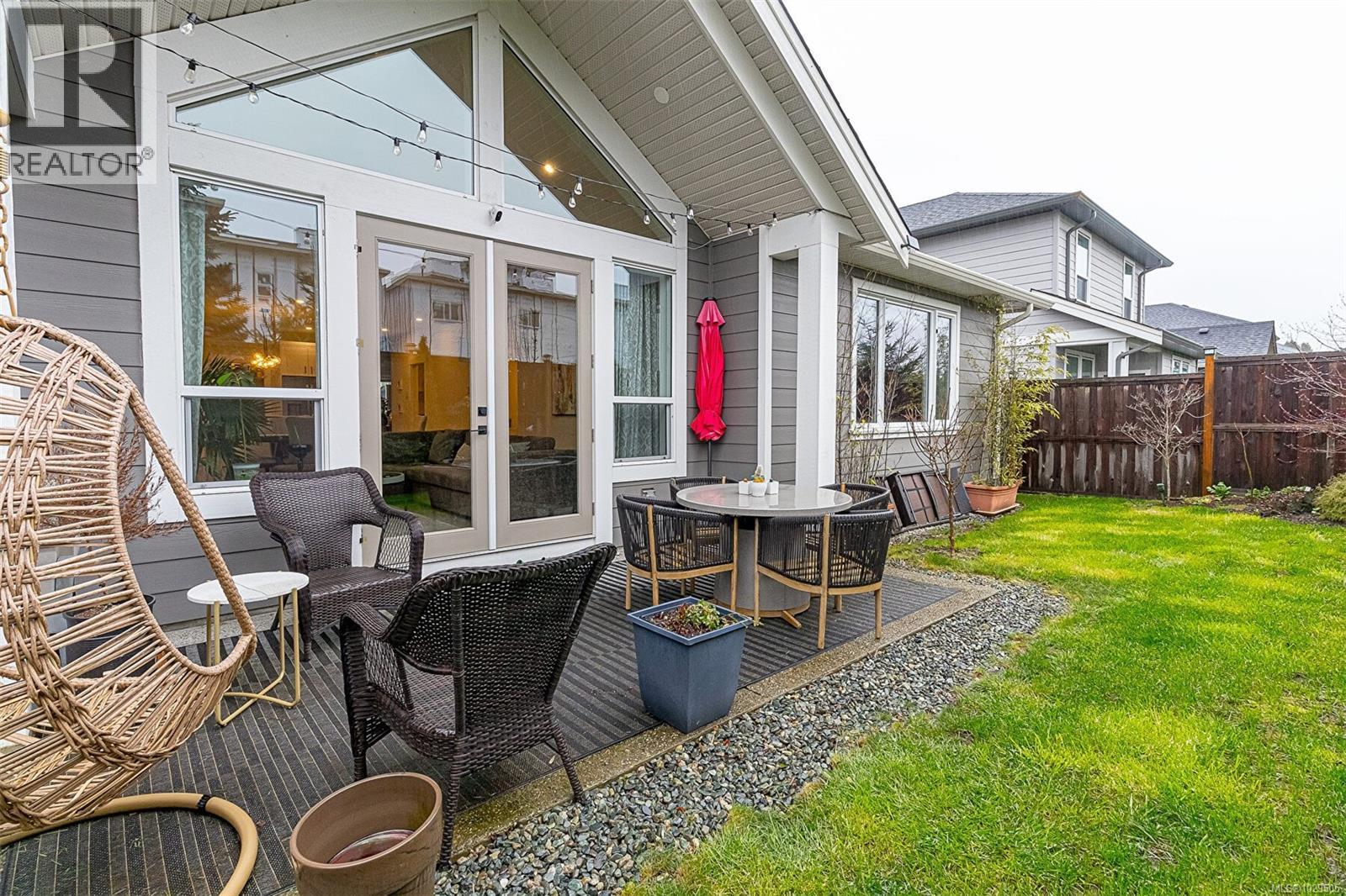  6537 Noblewood Place, Sooke