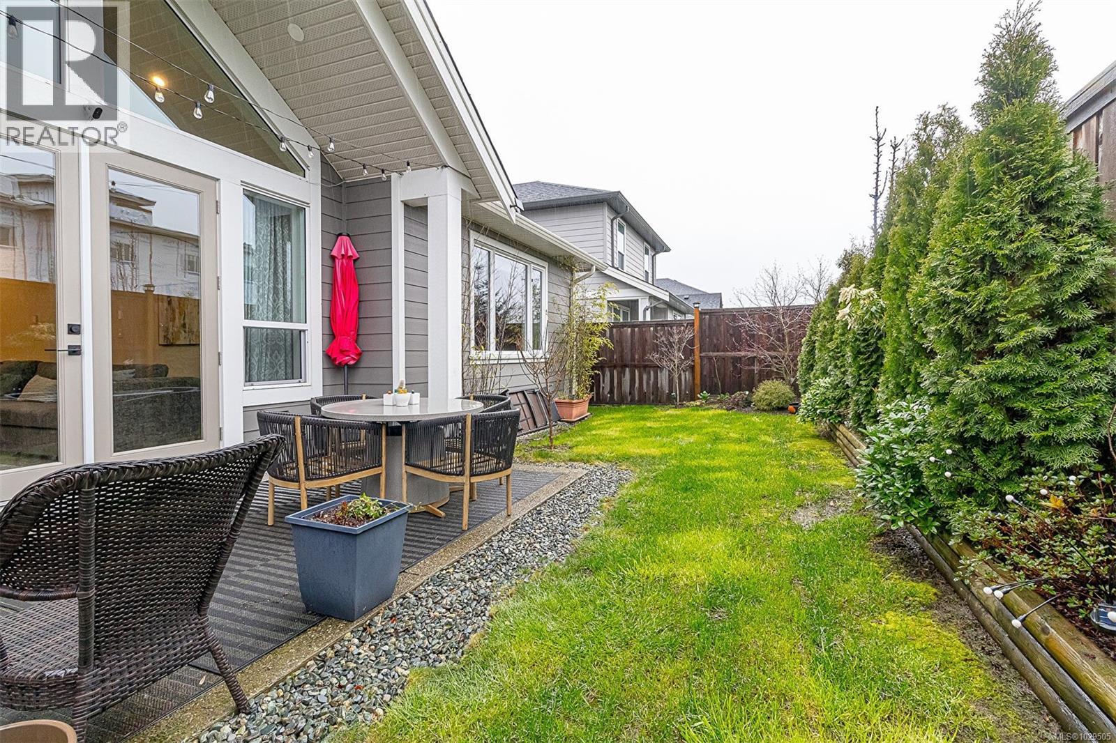 6537 Noblewood Place, Sooke