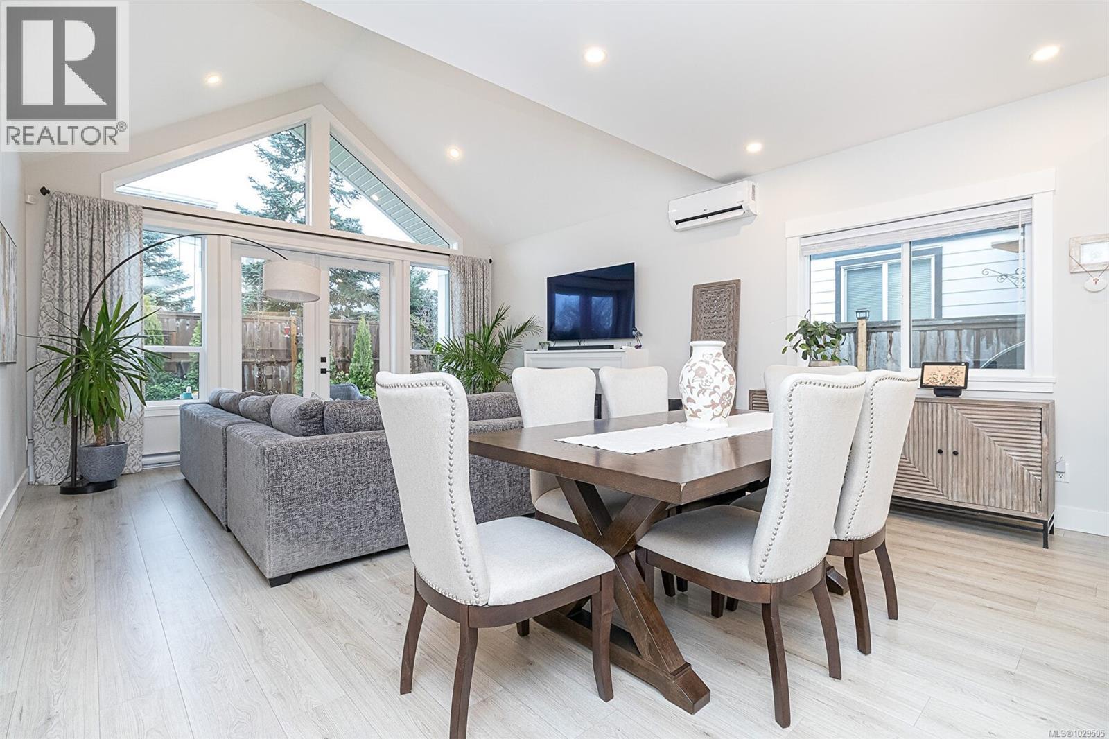  6537 Noblewood Place, Sooke