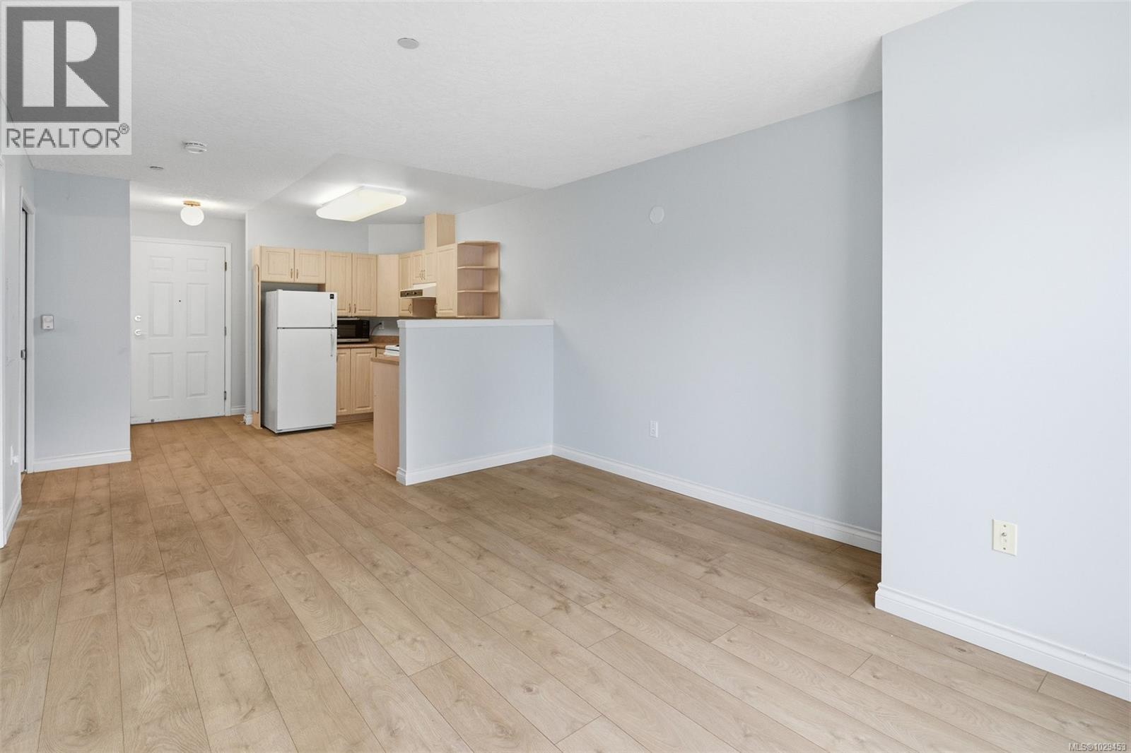 #308 1070 Southgate St - 14