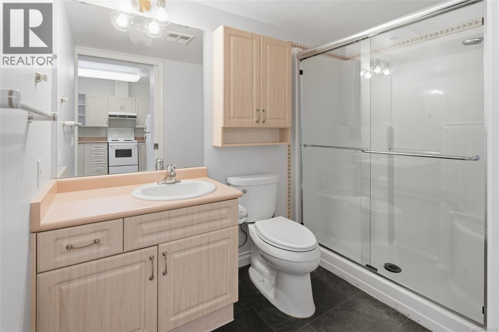 #308 1070 Southgate St - 19