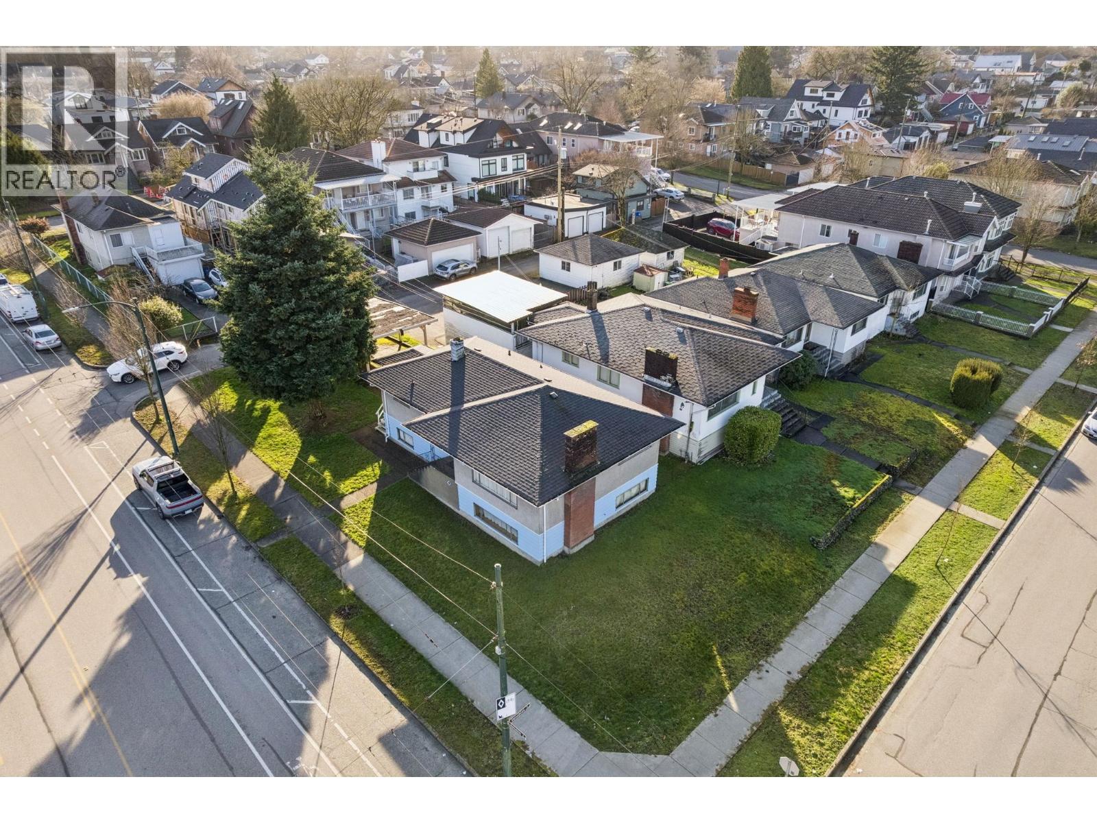 925 NANAIMO STREET, Vancouver