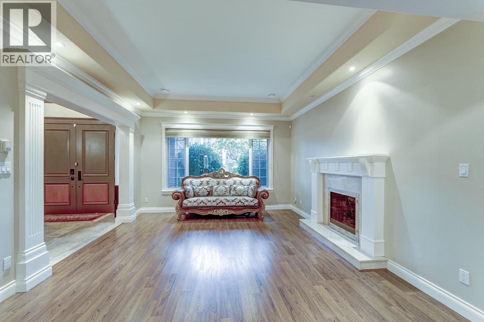 7988 SUNNYMEDE Crescent - photo 2