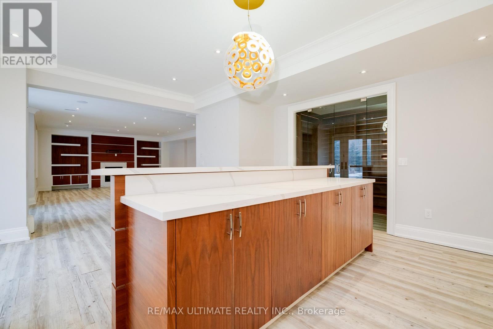 2 POPLAR DRIVE - 41
