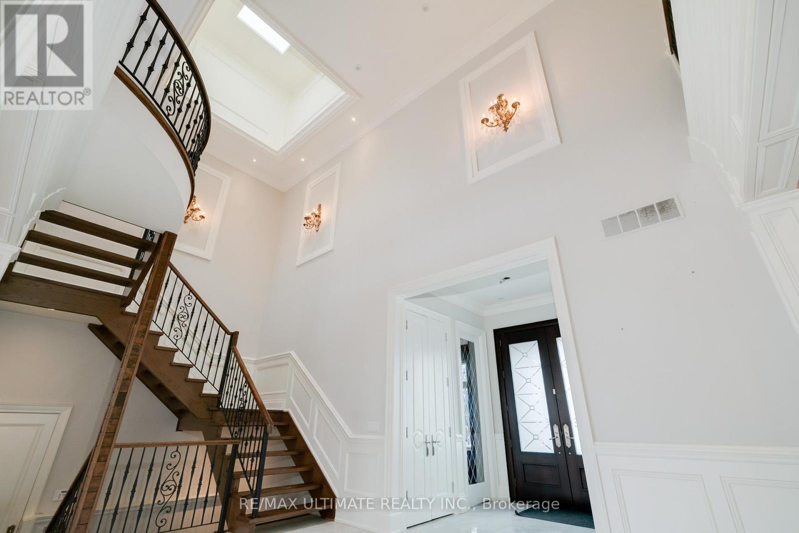 2 POPLAR DRIVE - 6