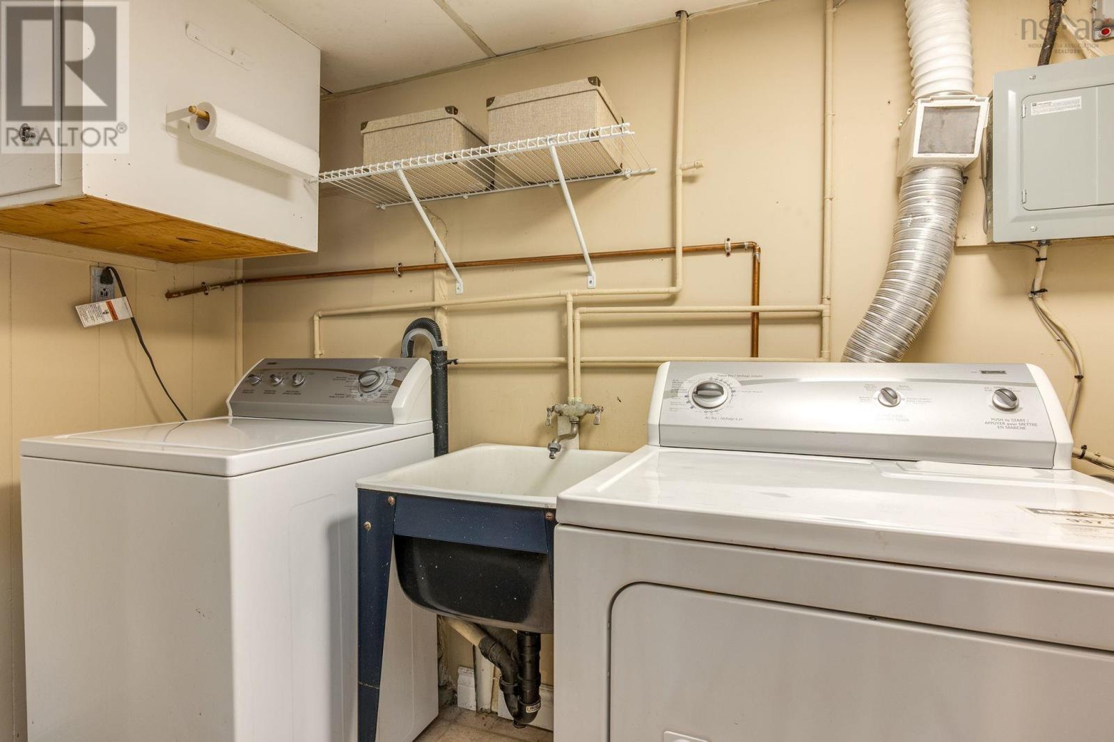 Property 32 of 44 of 56 Ellenvale Avenue