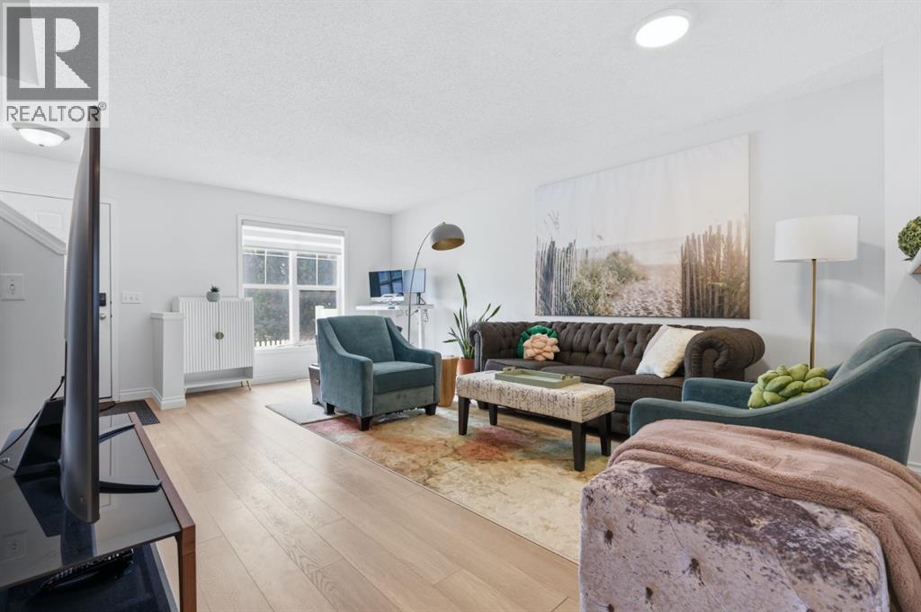 Single Family House for Sale in  Toscana Gardens NW Tuscany Calgary 