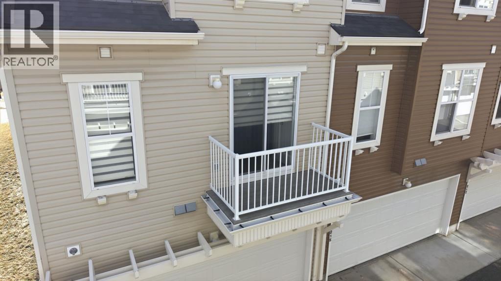 Single Family House for Sale in  Toscana Gardens NW Tuscany Calgary 