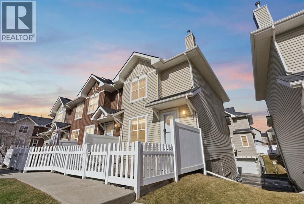 Single Family House for Sale in  Toscana Gardens NW Tuscany Calgary 