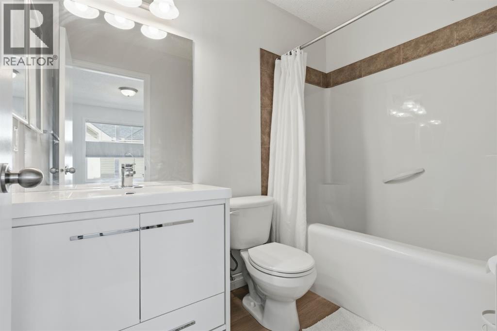 Single Family House for Sale in  Toscana Gardens NW Tuscany Calgary 