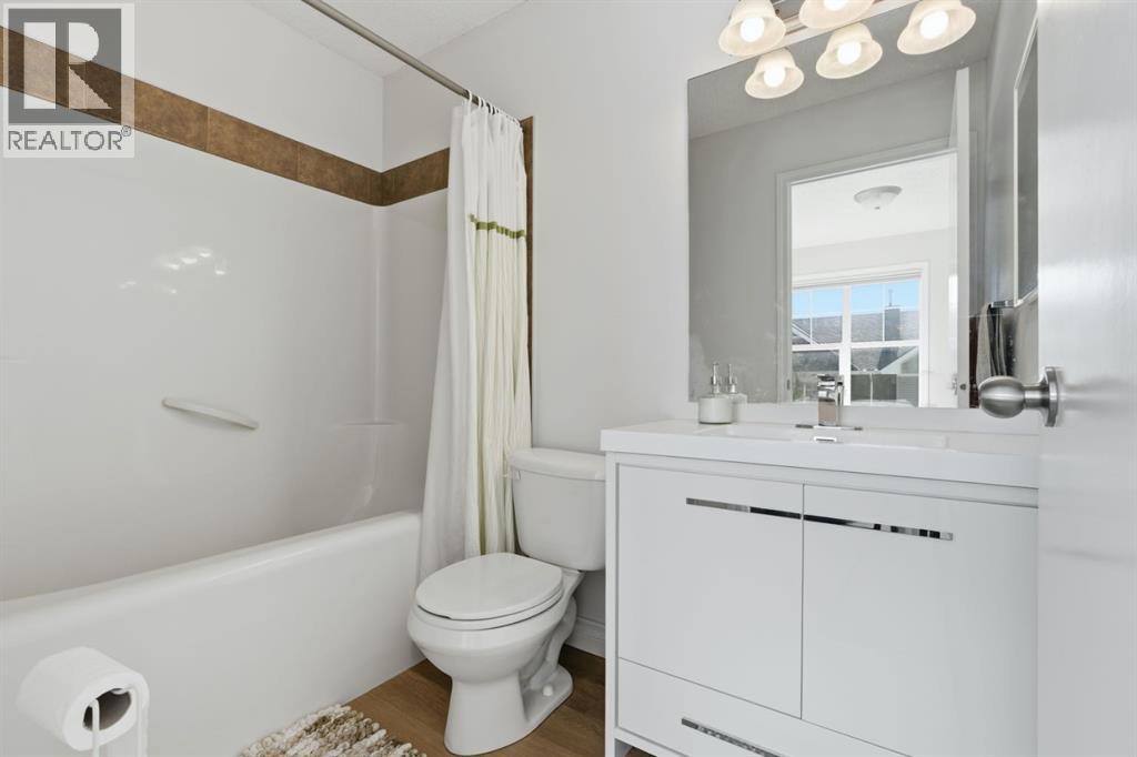 Single Family House for Sale in  Toscana Gardens NW Tuscany Calgary 