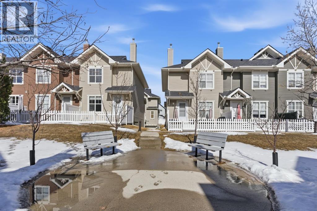 Single Family House for Sale in  Toscana Gardens NW Tuscany Calgary 