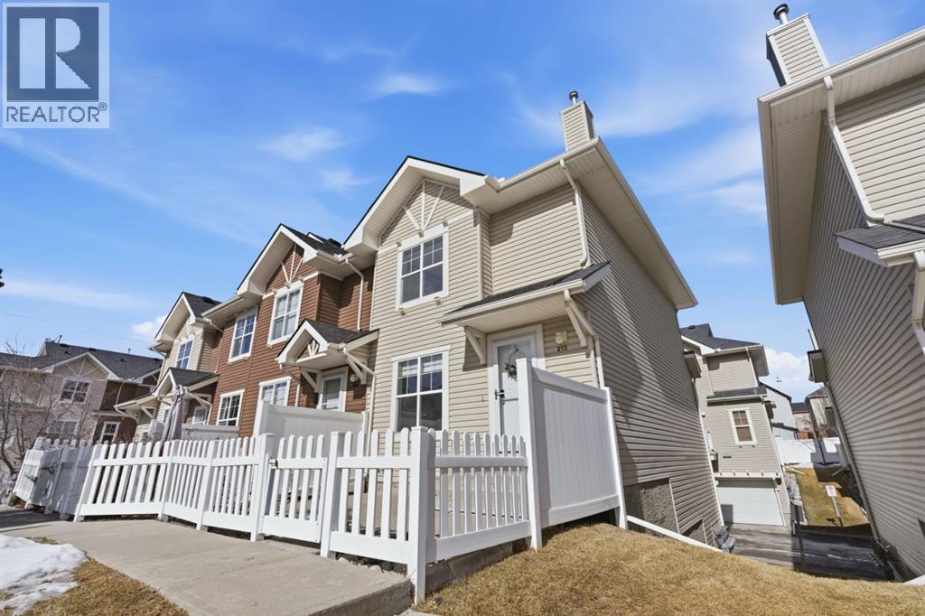 Single Family House for Sale in  Toscana Gardens NW Tuscany Calgary 