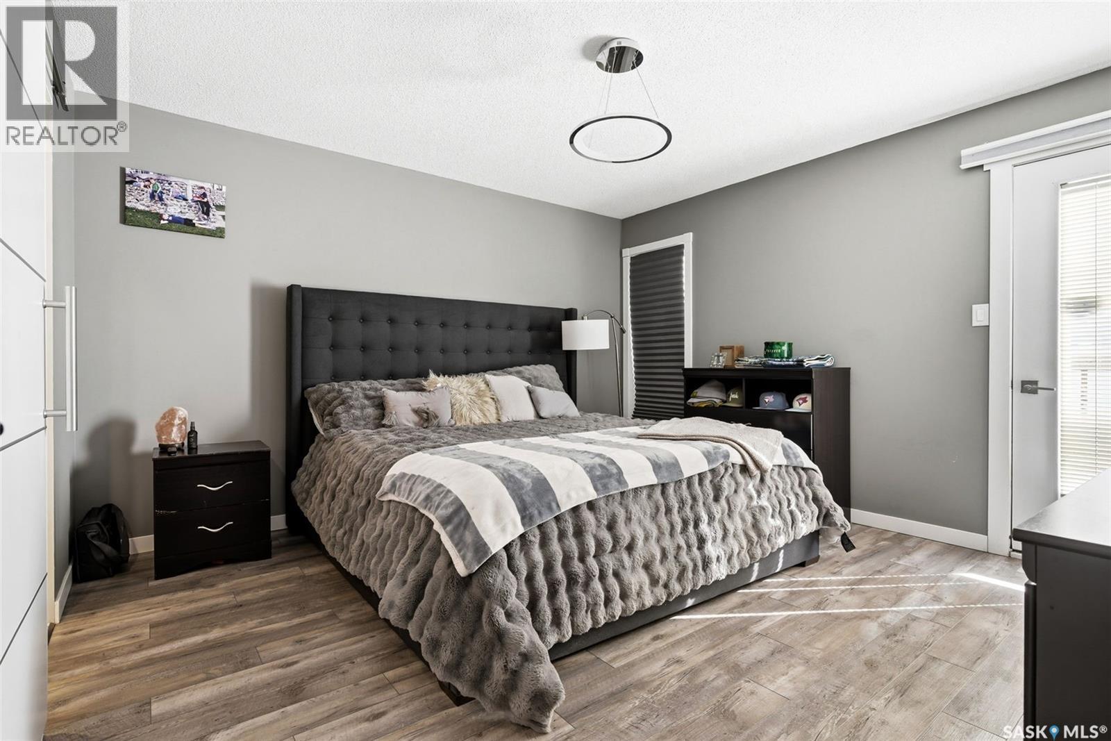 5048 Queen STREET, Regina, Saskatchewan