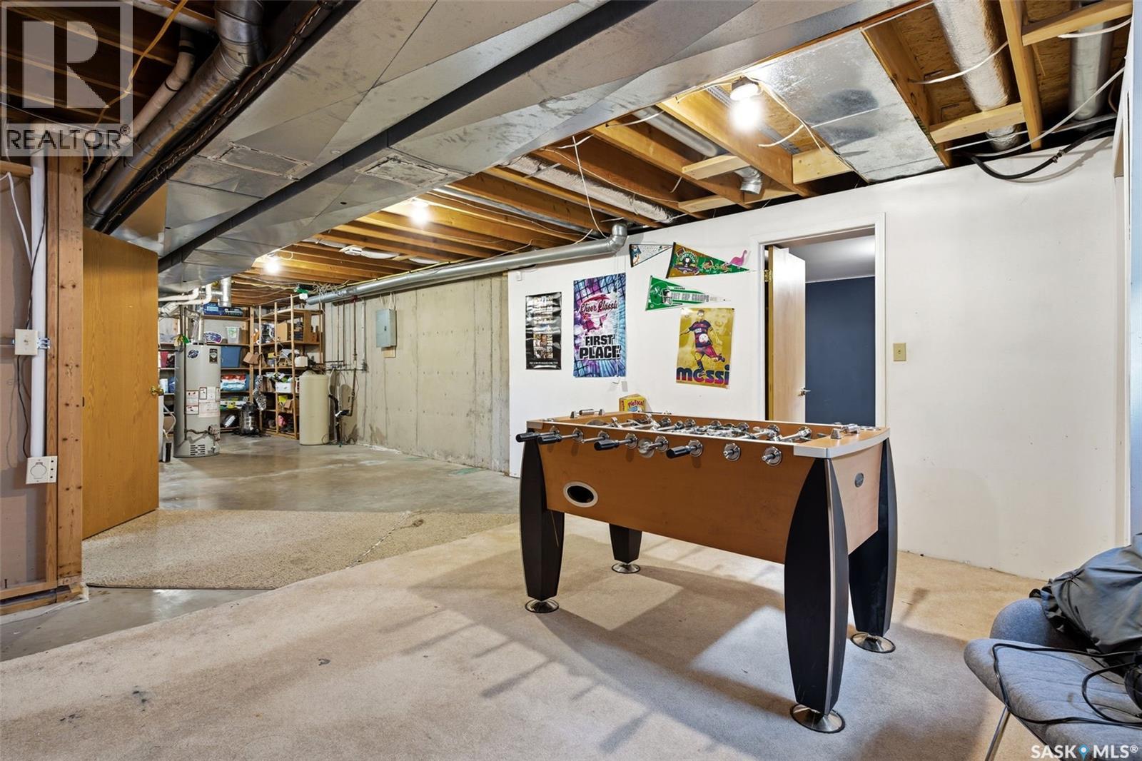 Single Family House Bungalow for Sale in  Queen STREET Regina 