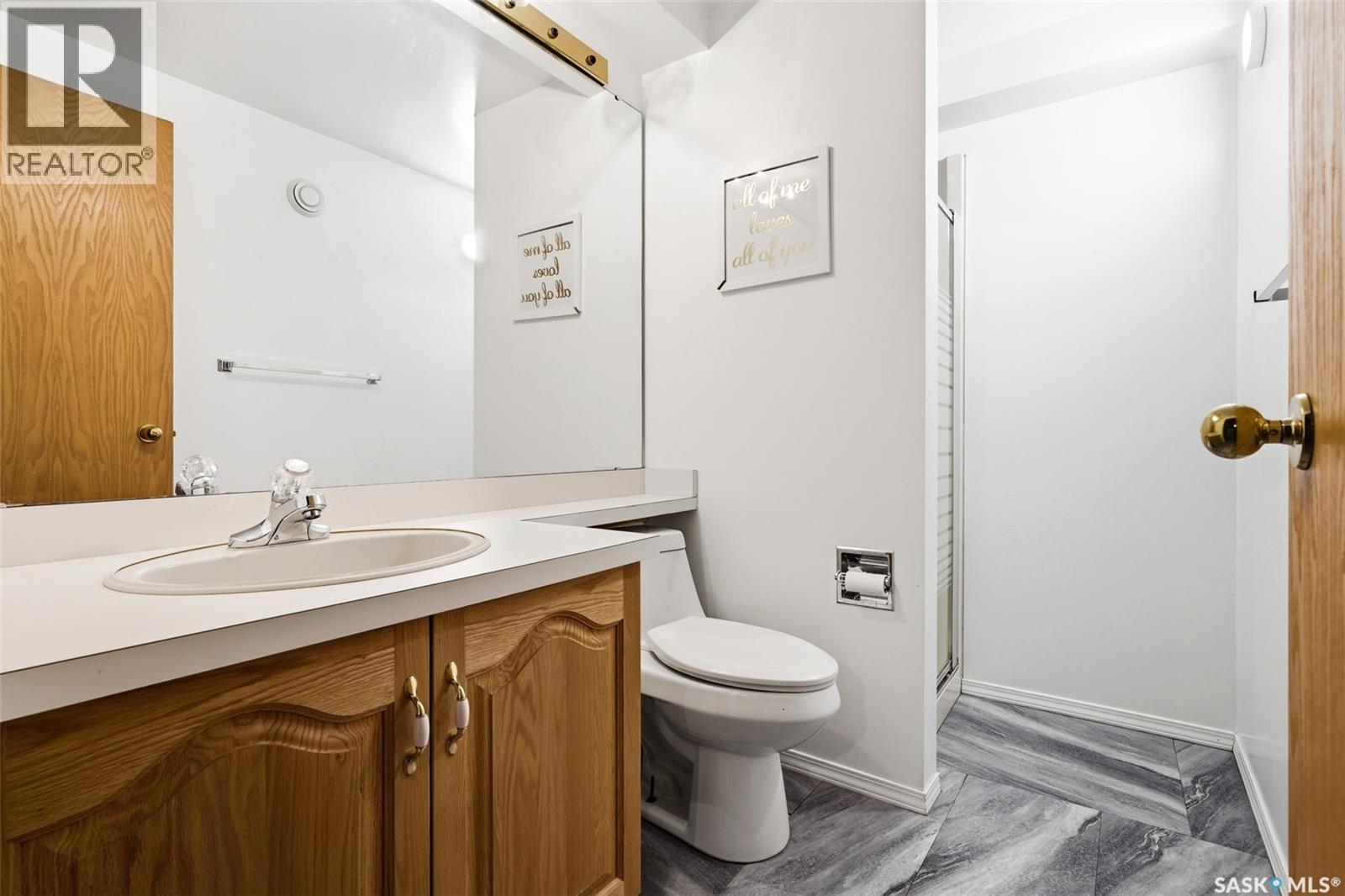 Single Family House Bungalow for Sale in  Queen STREET Regina 