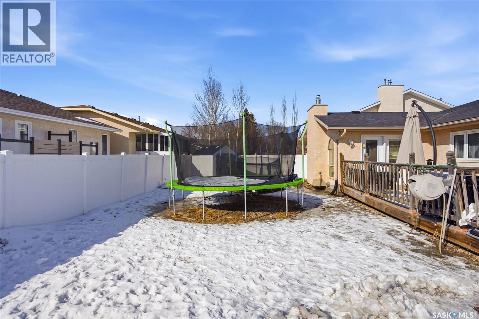 Single Family House Bungalow for Sale in  Queen STREET Regina 