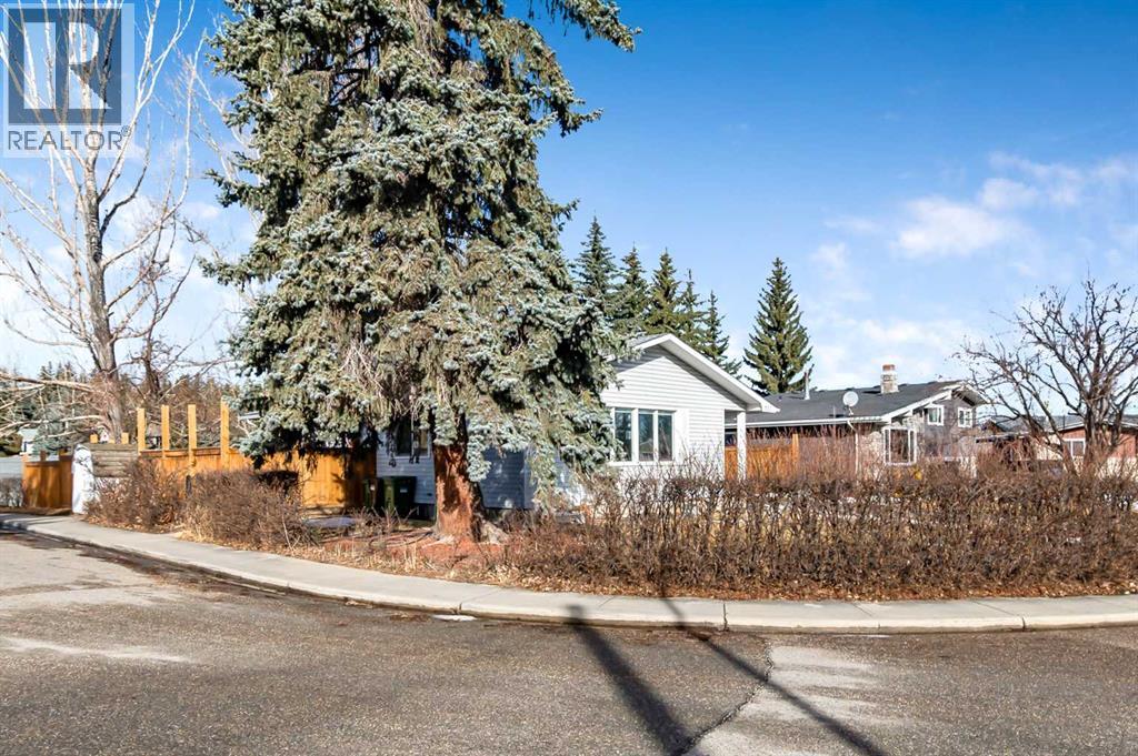 Single Family House Bungalow for Sale in  Springwood Place SW Southwood Calgary 
