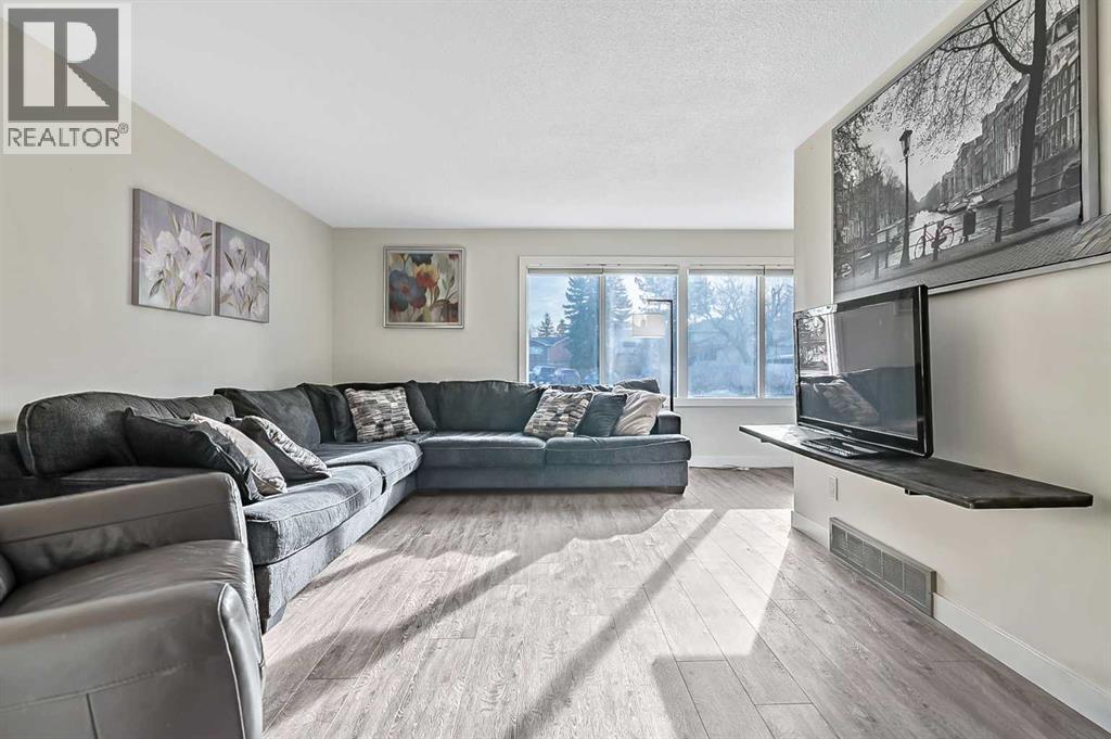 Single Family House Bungalow for Sale in  Springwood Place SW Southwood Calgary 