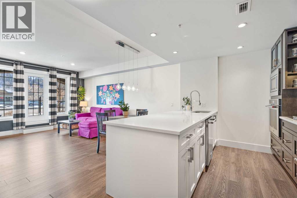 Single Family House for Sale in    Avenue NW Parkdale Calgary 