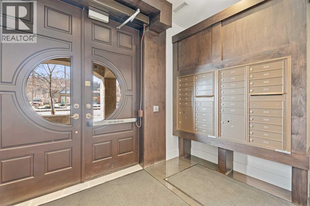 Single Family House for Sale in    Avenue NW Parkdale Calgary 