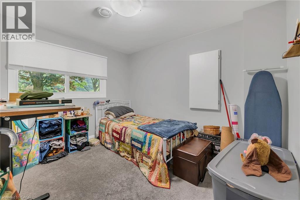 407 CASTLEGROVE PLACE - 14