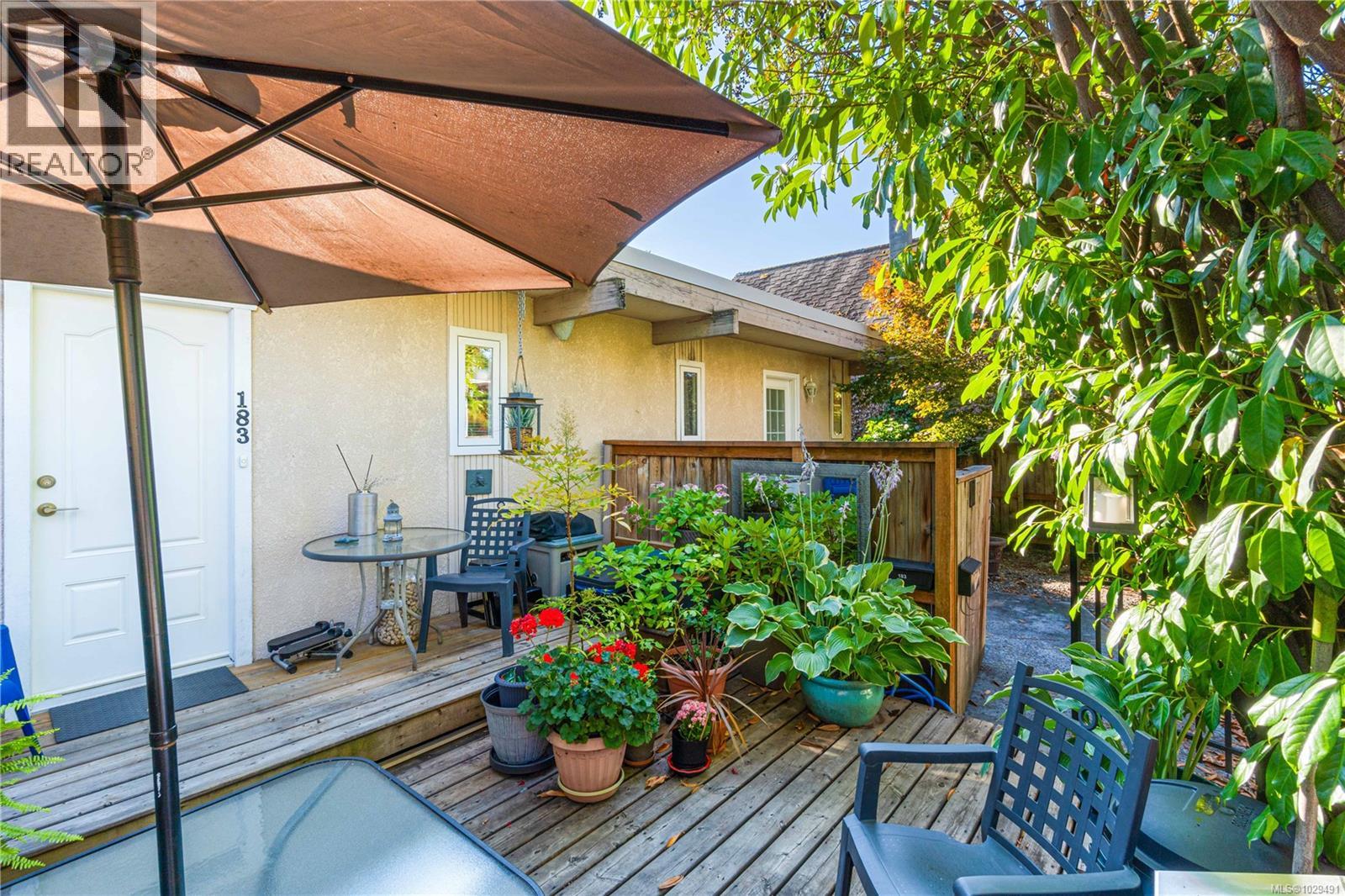 181 Rosehill St - 12