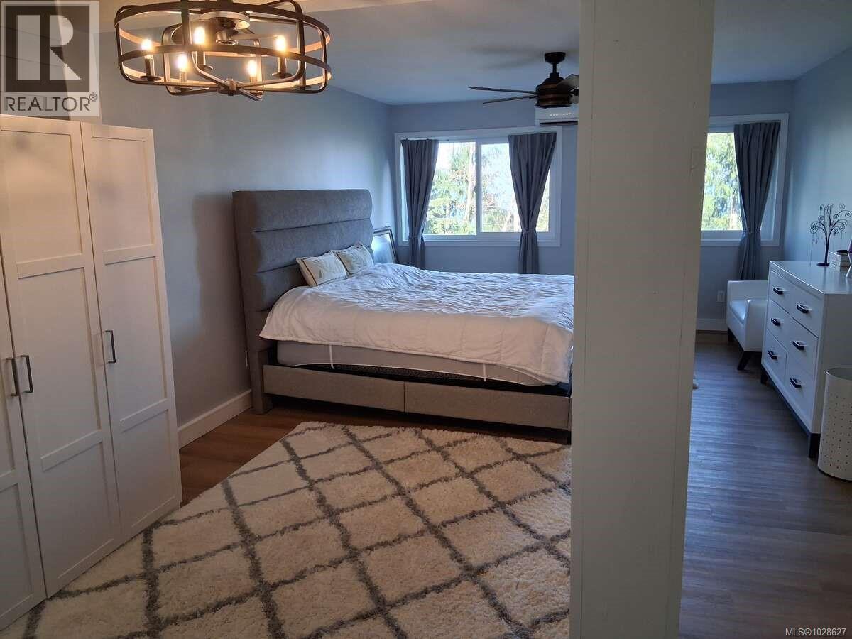 4955 LAGUNA WAY - 30