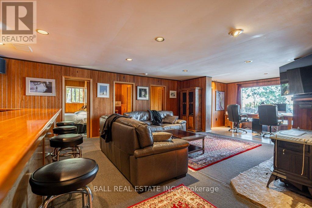 1329 TRAPPERS LANE - 29