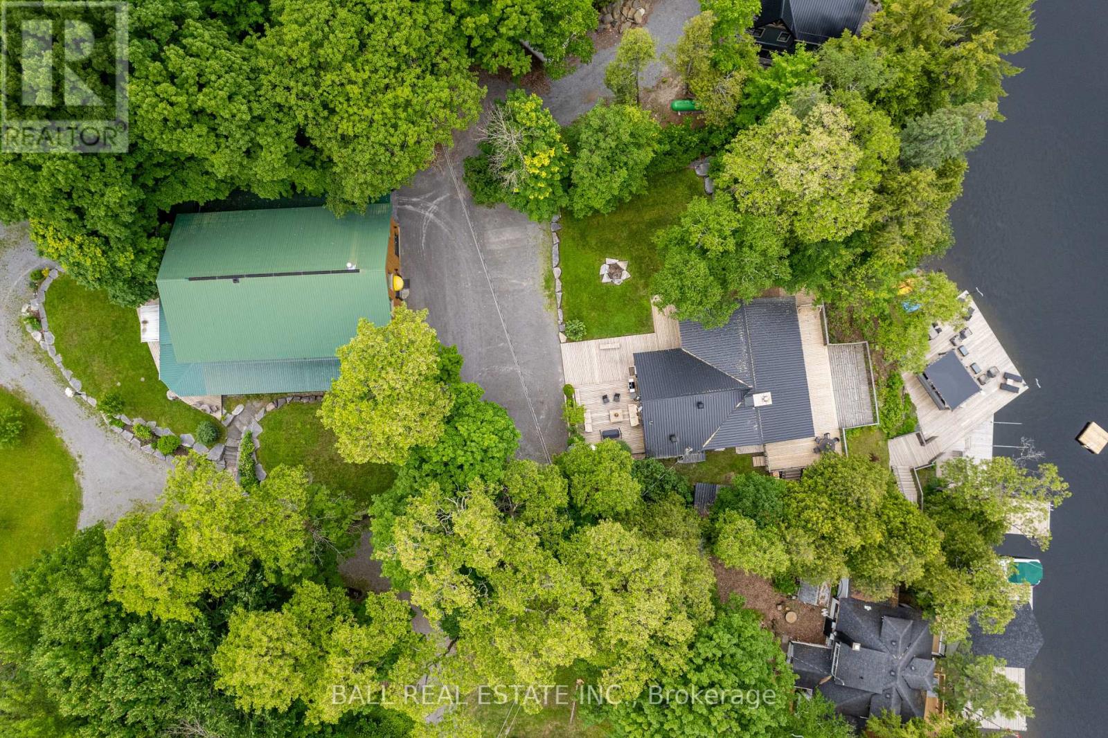 1329 TRAPPERS LANE - 44