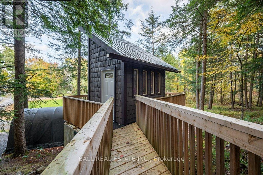 1329 TRAPPERS LANE - 47