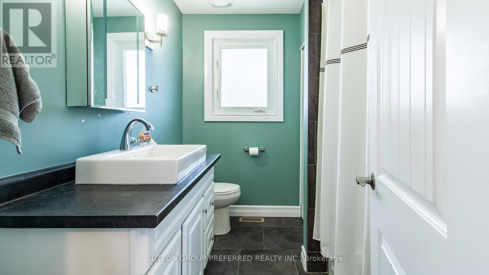 61 FATH AVENUE - 26