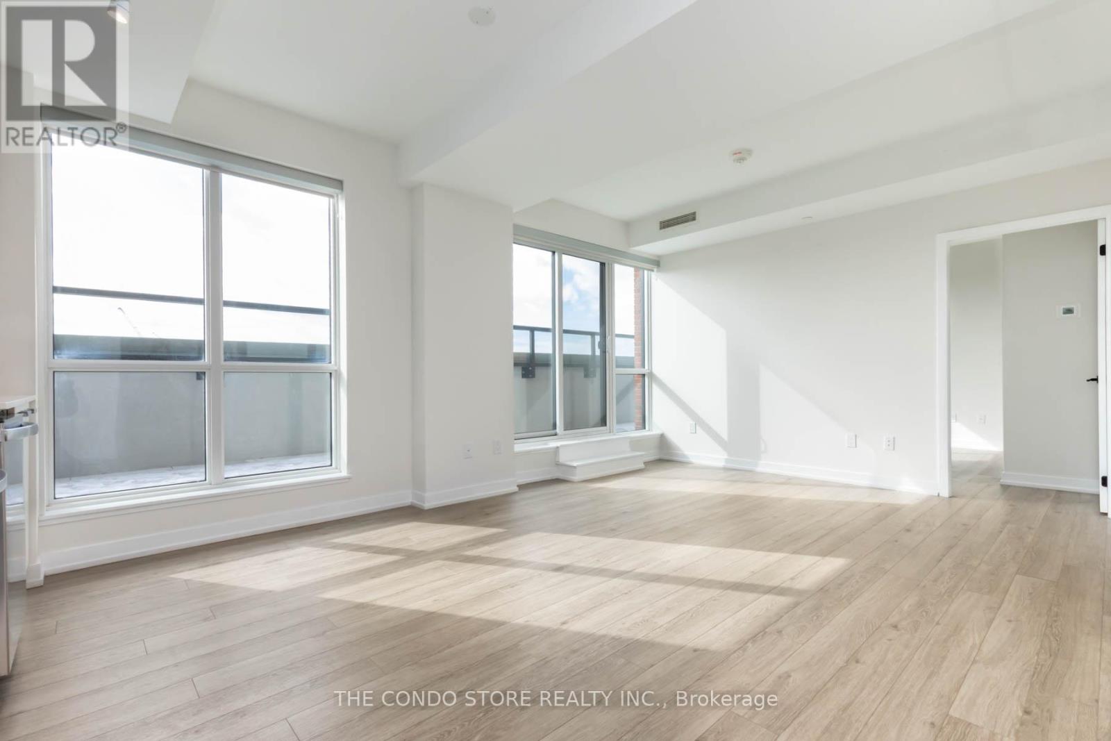 #905 2300 ST. CLAIR AVENUE W - 3