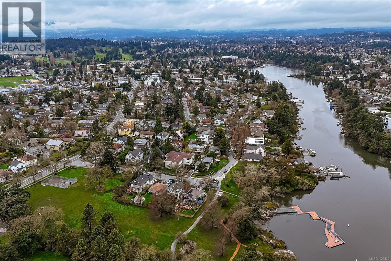 D 1216 Styles Street, Victoria