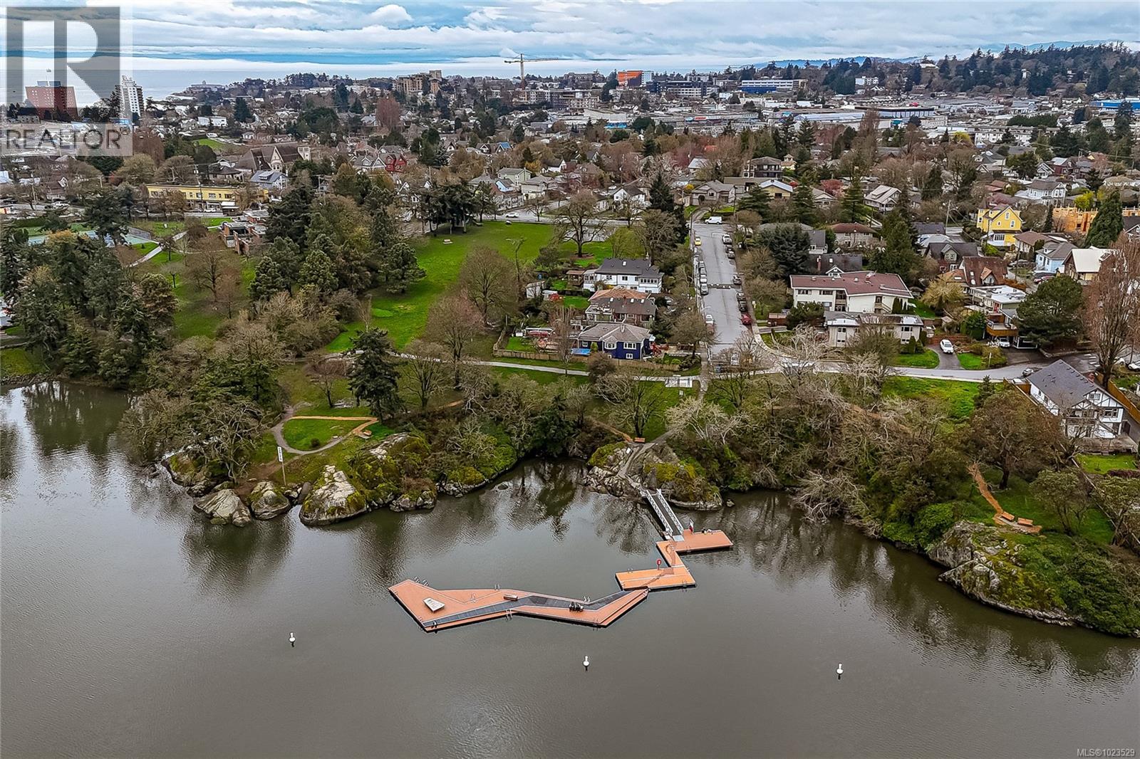 D 1216 Styles Street, Victoria