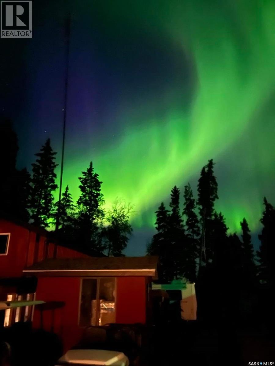 Clarke Lake Lodge - photo 2
