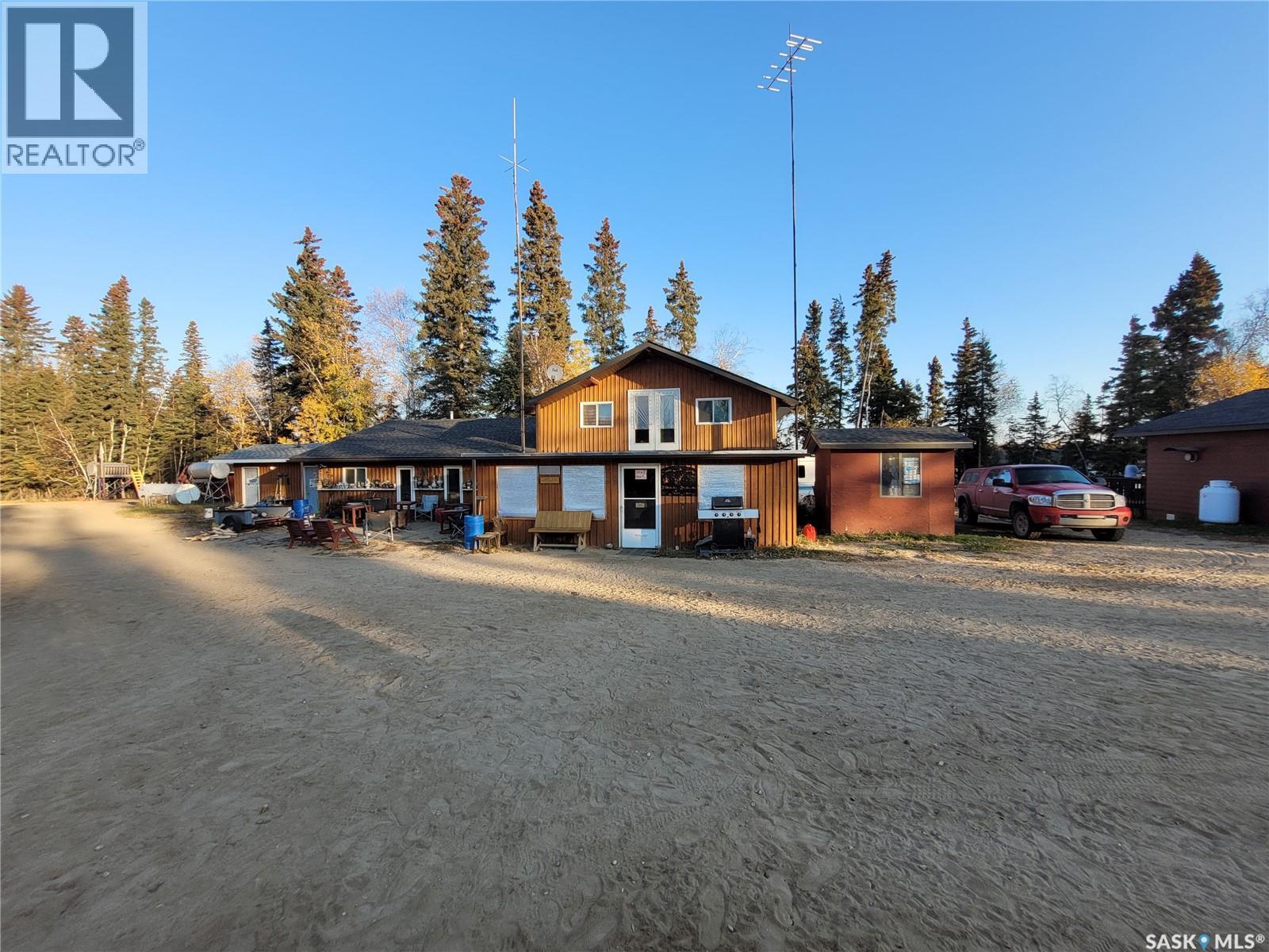 Clarke Lake Lodge — photo 6